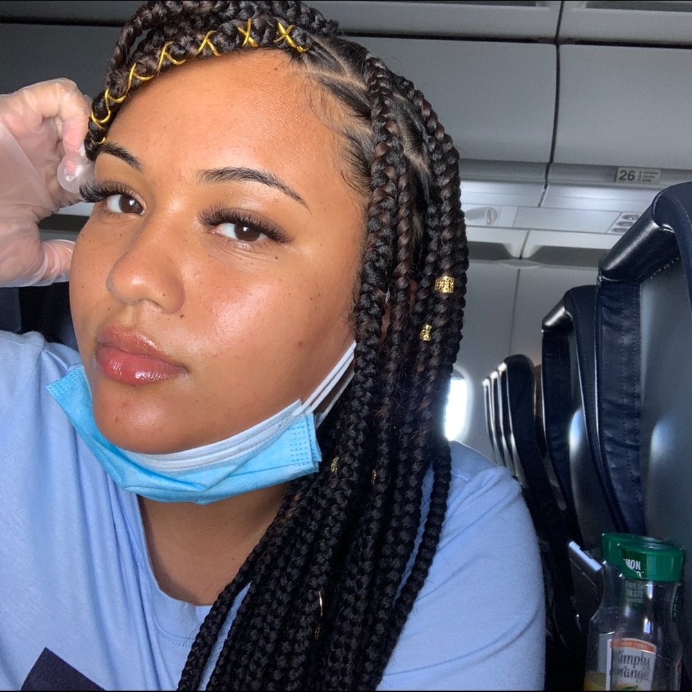 Meet your Posher, Kayla